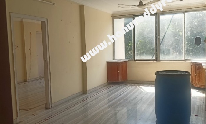 3 BHK Flat for Sale in Siripuram
